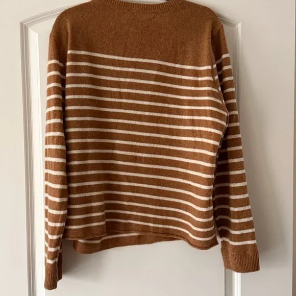 Reformation Cashmere Boyfriend Sweater Size L - Picture 3 of 4